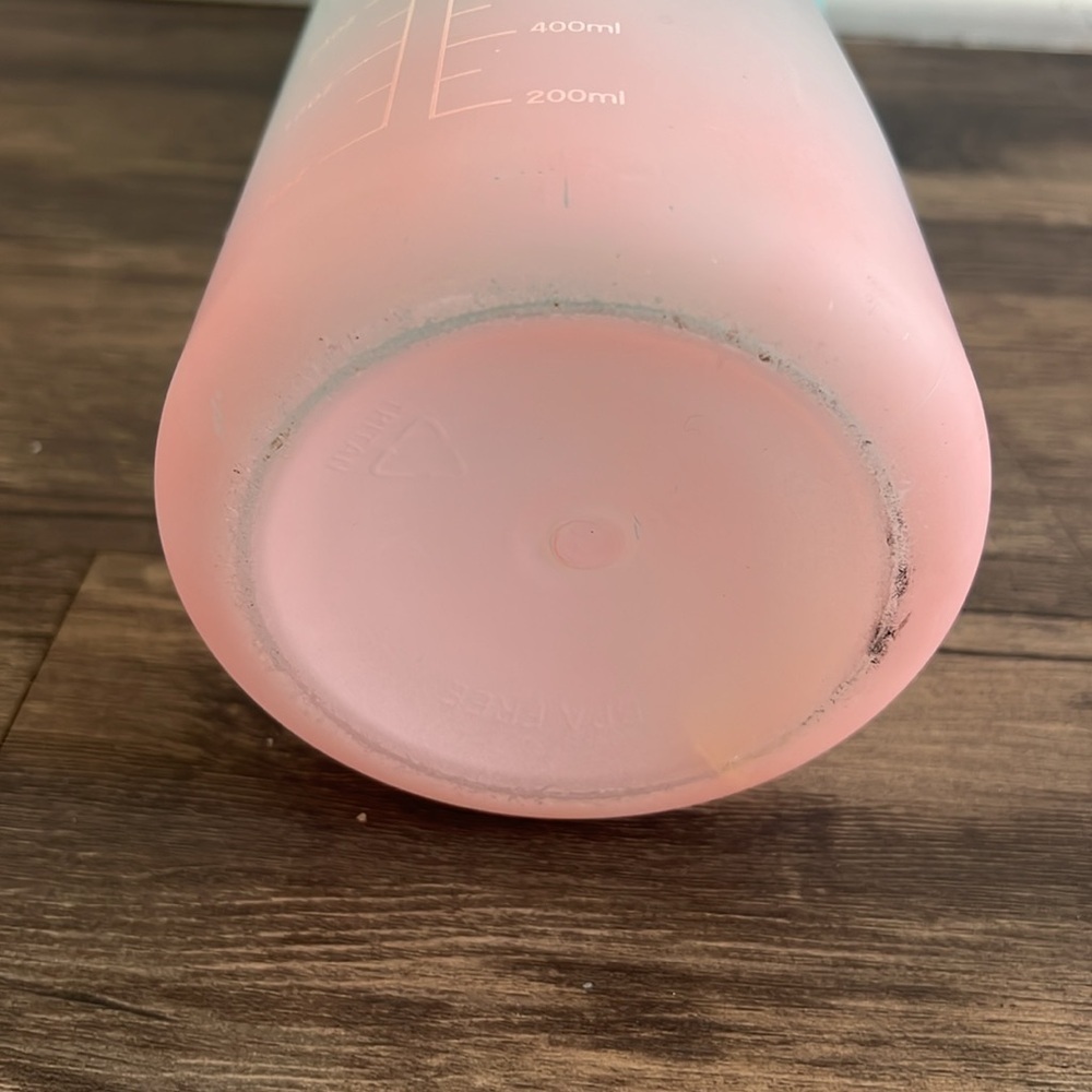 Water Bottle Jug 64oz Built-in Straw Time Marker Gradient Blue Pink Sport Gym - Picture 10 of 11